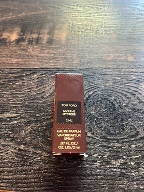 Tom Ford Myrrhe Mystère Brown & Gold Sample 2ml